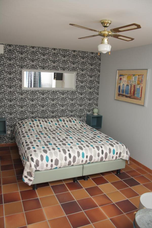 Bed and Breakfast Repos Chez Margot Fajoles Esterno foto