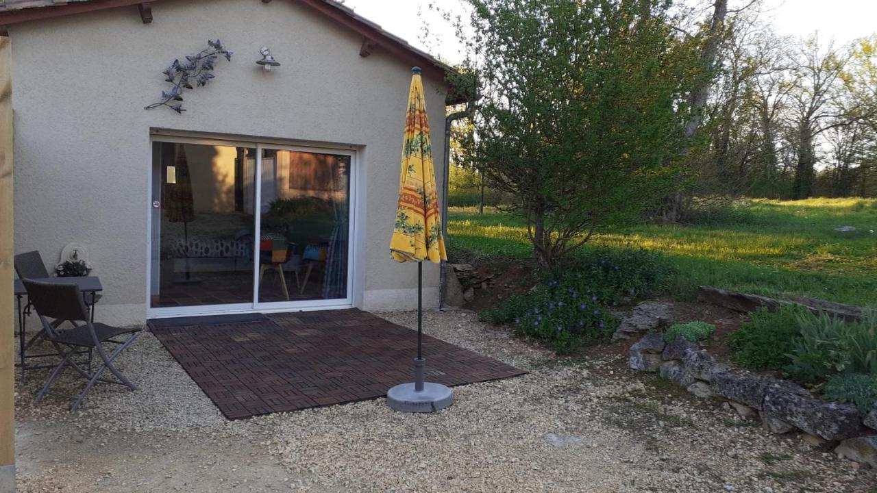 Bed and Breakfast Repos Chez Margot Fajoles Esterno foto